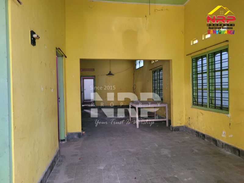 Dijual Tanah dan Bangunan di Penganjuran Banyuwangi, Dekat simpang lima  Dijual Tanah dan Bangunan di Penganjuran Banyuwangi, Dekat simpang lima &nbsp;Dijual Tanah dan Bangunan di Penganjuran Banyuwangi, Dekat simpang lima
BUKAN RUMAHNYA YANG DIJUAL, TAPI VALUE TANAH & LOKASINYA!
Aksesnya gang, NRP BANYUWANGI