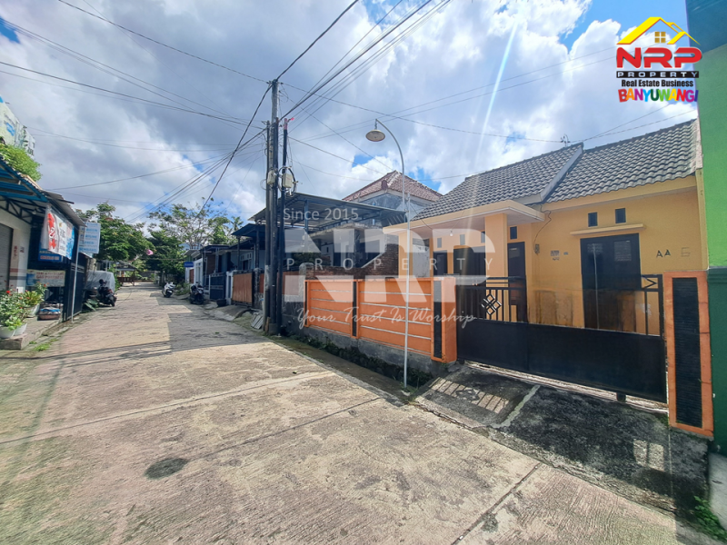 Buka pintu untuk awal baru !! Rumah minimalis di Dadapan  ini siap jadi milikmu Jual rumah murah 200 jutaan di banyuwangi  Buka pintu untuk awal baru !! Rumah minimalis ini siap jadi milikmu&nbsp;
Rumah dikawasan perumahan dengan akses Jl. Raya Jember-Banyuwangi&nbsp;
Lokasi NRP BANYUWANGI