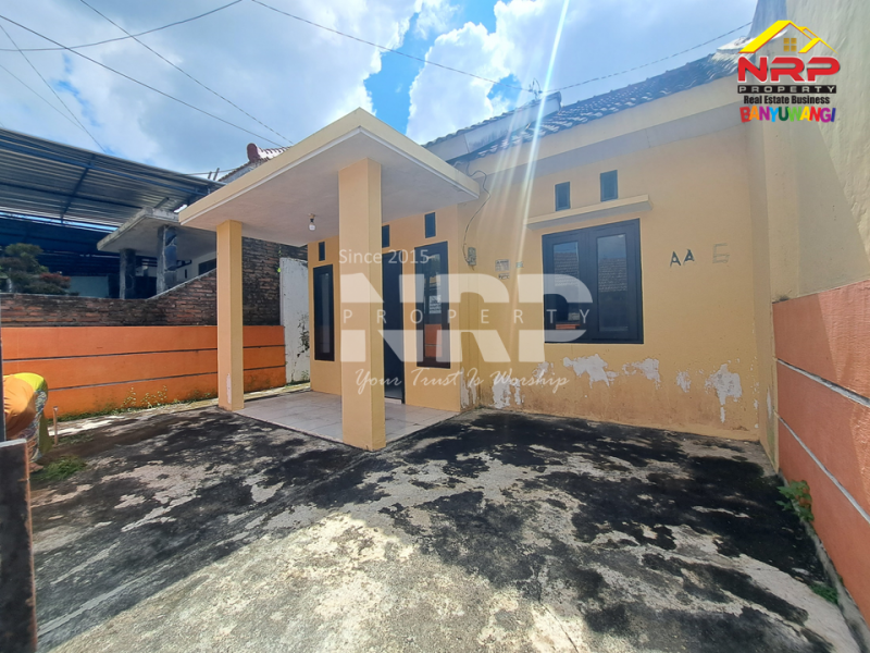 Buka pintu untuk awal baru !! Rumah minimalis di Dadapan  ini siap jadi milikmu Jual rumah murah 200 jutaan di banyuwangi  Buka pintu untuk awal baru !! Rumah minimalis ini siap jadi milikmu&nbsp;
Rumah dikawasan perumahan dengan akses Jl. Raya Jember-Banyuwangi&nbsp;
Lokasi NRP BANYUWANGI