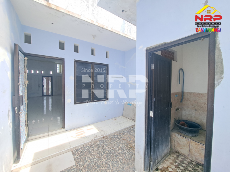 Cari lokasi usaha yang strategis & prestisius? ???? Ruko disewakan di belakang Kantor Pemkab Banyuwangi Cari lokasi usaha yang strategis & prestisius?  Ruko disewakan di belakang Kantor Pemkab Banyuwangi Cari lokasi usaha yang strategis & prestisius?
???? Ruko disewakan di belakang Kantor Pemkab Banyuwangi
Dekat pusat pemerintahan, area berkembang, NRP BANYUWANGI