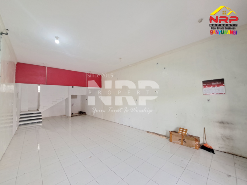 Cari lokasi usaha yang strategis & prestisius? ???? Ruko disewakan di belakang Kantor Pemkab Banyuwangi Cari lokasi usaha yang strategis & prestisius?  Ruko disewakan di belakang Kantor Pemkab Banyuwangi Cari lokasi usaha yang strategis & prestisius?
???? Ruko disewakan di belakang Kantor Pemkab Banyuwangi
Dekat pusat pemerintahan, area berkembang, NRP BANYUWANGI