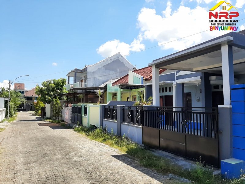 Di Jual Rumah Siap Huni di Perum Brawijaya Regency - Banyuwangi Di Jual Rumah Siap Huni di Perum Brawijaya Regency - Banyuwangi Di Jual Rumah Siap Huni di Perum Brawijaya Regency - Banyuwangi ,Lokasi Strategis Pusat Kota Dan
Lokasi di Nol Jalan Brawijaya Banyuwangi

Fasilitas NRP BANYUWANGI