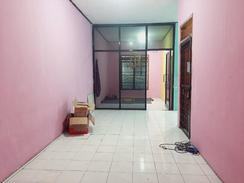 Dijual 1 Unit Ruko Baru 2 Lantai Di Tepi Jl. Rogojampi - Banyuwangi Dijual 1 Unit Ruko Baru 2 Lantai Di Tepi Jl. Rogojampi - Banyuwangi Dijual 1 Unit Ruko Baru 2 Lantai Di Tepi Jl. Rogojampi - Banyuwangi
Lokasi Strategis di 0 Jalan Utama Rogojampi Banyuwangi

Fasilitas Ruko : 1 Ruang Usaha, NRP BANYUWANGI