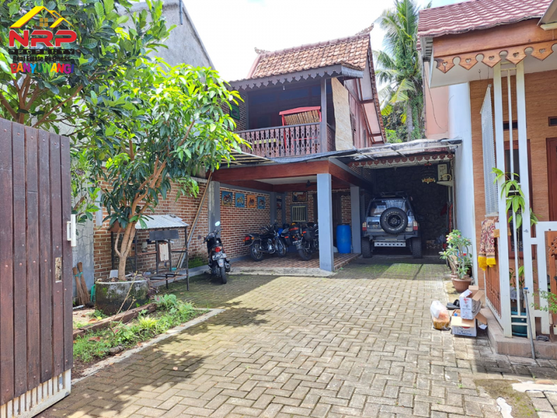 Dijual 2 Unit Rumah Semi Homestay di Jl.Mendut - Banyuwangi Dijual 2 Unit Rumah Semi Homestay di Jl.Mendut - Banyuwangi Dijual 2 Unit Rumah Semi Homestay di Jl.Mendut - Banyuwangi
Hunian Nyaman di Pusat Kota Banyuwangi.
Lokasi Sangat Strategis, dekat Kawasan Bisnis, Kantor NRP BANYUWANGI