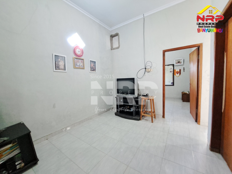 Dijual 2 Unit Rumah Siap Huni di Sobo - Banyuwangi  Dijual rumah banyuwangi kota  Dijual 2 Unit Rumah Siap Huni di Sobo - Banyuwangi&nbsp;
Lokasi sangat nyaman dan cocok untuk tempat tinggal. Posisi pojok
Dekat Fasilitas Pendidikan, NRP BANYUWANGI