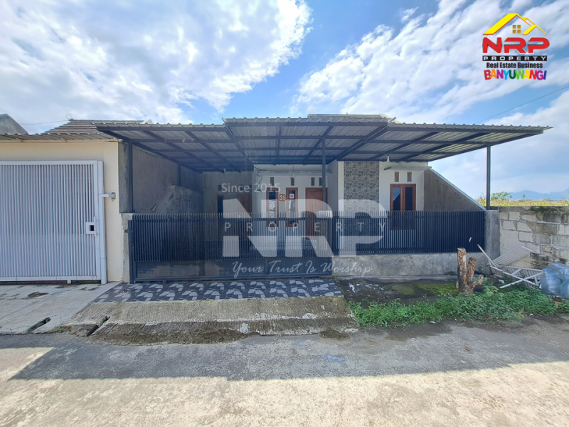Dijual 2 Unit Rumah Siap Huni di Sobo - Banyuwangi  Dijual rumah banyuwangi kota  Dijual 2 Unit Rumah Siap Huni di Sobo - Banyuwangi&nbsp;
Lokasi sangat nyaman dan cocok untuk tempat tinggal. Posisi pojok
Dekat Fasilitas Pendidikan, NRP BANYUWANGI