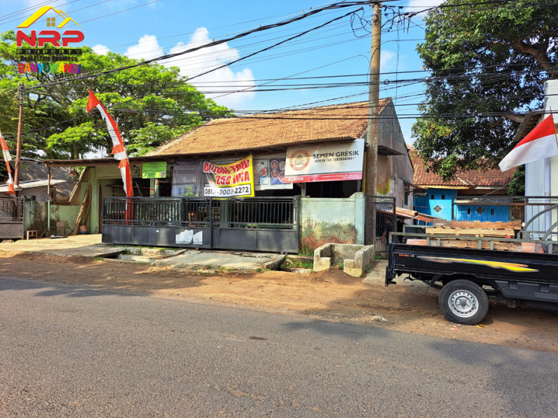 Dijual Bangunan Toko di Tepi Jl. Kalipuro - Banyuwangi  Dijual Bangunan Toko di Tepi Jl. Joyoboyo , Kalipuro - Banyuwangi  Dijual Bangunan Toko di Tepi Jl. Joyoboyo , Kalipuro - Banyuwangi&nbsp;
Lokasi strategis berada dikawasan yang ramai dan padat penduduk.

Luas Tanah : 71 NRP BANYUWANGI