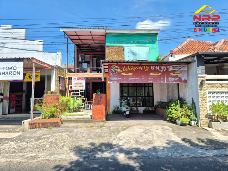 Dijual Cafe/Resto 2 Lantai di Singojuruh Banyuwangi  Dijual Cafe/Resto 2 Lantai di Singojuruh Banyuwangi  Dijual Cafe/Resto 2 Lantai di Singojuruh Banyuwangi&nbsp;
Jual beserta usahanya, full furniture, estetik, siap pakai.&nbsp;

Luas Tanah : 106 M2 SHM
Luas NRP BANYUWANGI