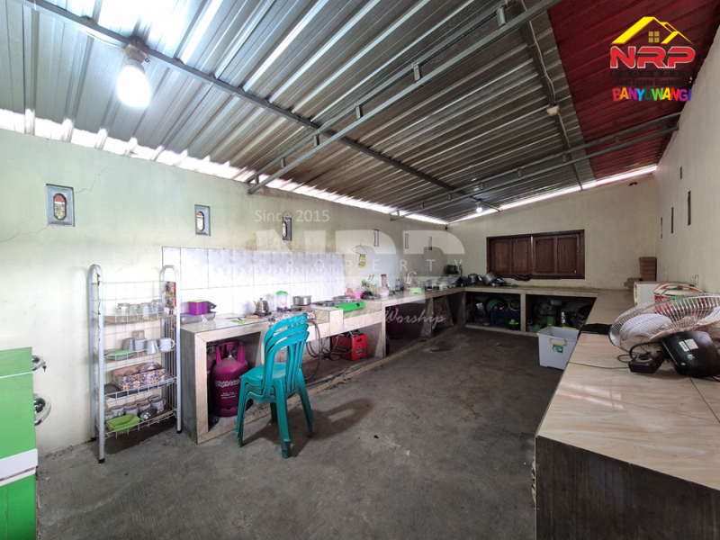 Dijual Cafe+Tanah kebun di tepi Jl. Kh Ahmad Asyari, Pakistaji - Banyuwangi  Jual cafe dan kebun di banyuwangi pakistaji  Dijual Cafe+Tanah kebun di tepi Jl. Kh Ahmad Asyari, Pakistaji - Banyuwangi&nbsp;
Lokasi sangat strategis berhadapan dengan Asrama Militer Kostrad NRP BANYUWANGI