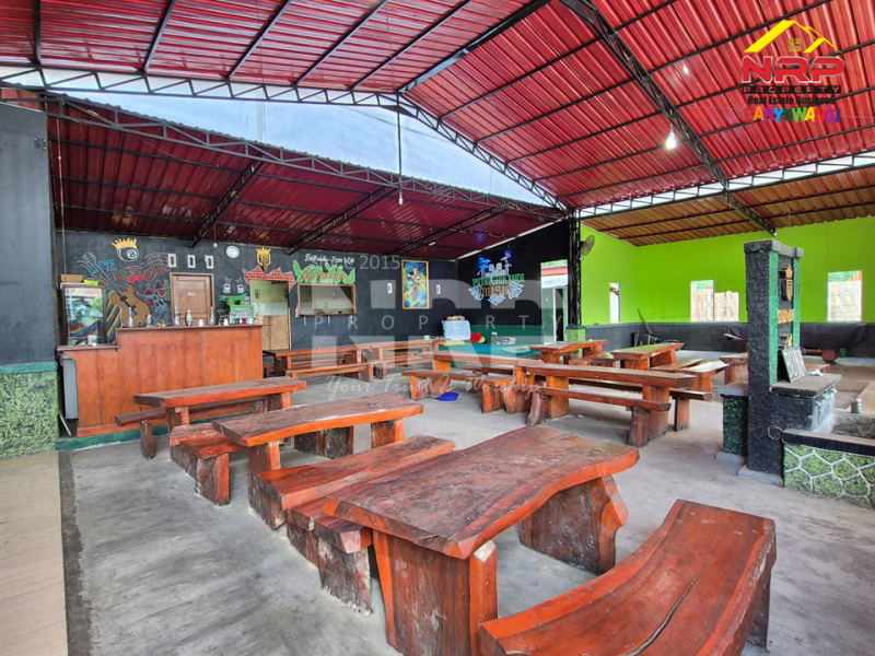 Dijual Cafe+Tanah kebun di tepi Jl. Kh Ahmad Asyari, Pakistaji - Banyuwangi  Jual cafe dan kebun di banyuwangi pakistaji  Dijual Cafe+Tanah kebun di tepi Jl. Kh Ahmad Asyari, Pakistaji - Banyuwangi&nbsp;
Lokasi sangat strategis berhadapan dengan Asrama Militer Kostrad NRP BANYUWANGI