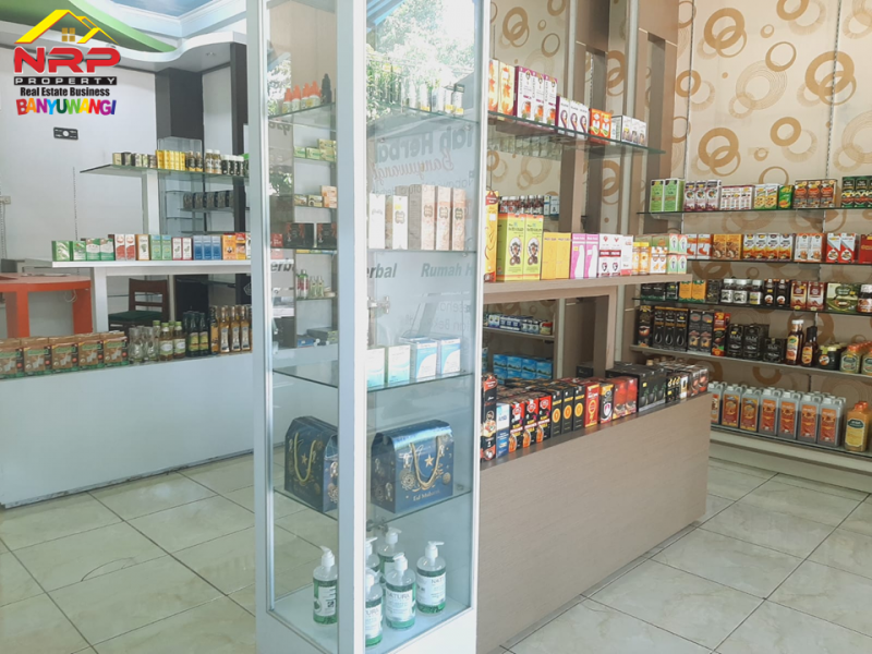 Dijual Cepat Ruko Prospek 2 Lantai di Jln DR. Sutomo - Timur Toko Elizabeth  Dijual Cepat Ruko Prospek 2 Lantai di Jln DR. Sutomo - Timur Toko Elizabeth  Dijual Cepat Ruko Prospek 2 Lantai di Jln DR. Sutomo - Timur Toko Elizabeth
Terletak di kawasan sentra bisnis dan pertokoan.
100 Meter dari Taman Blambangan NRP BANYUWANGI