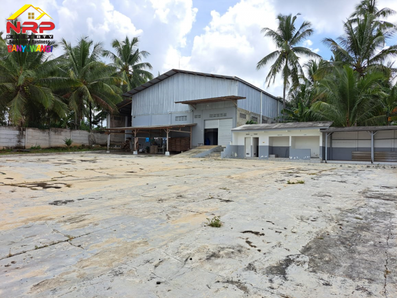 Dijual Gudang Beserta Usahanya di Jl. Macan Putih, Kabat - Banyuwangi Dijual Gudang Beserta Usahanya di Jl. Macan Putih, Kabat - Banyuwangi Dijual Gudang Beserta Usahanya di Jl. Macan Putih, Kabat - Banyuwangi
Include furniture dan seluruh mesin yang ada (Mesin Potong, Mesin Packing, Mesing NRP BANYUWANGI