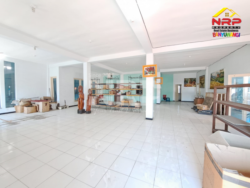 Dijual Gudang dan Toko 2 Lantai Strategis di Tepi Jl. Yos Sudarso - Banyuwangi  Dijual Gudang dan Toko 2 Lantai Strategis di Tepi Jl. Yos Sudarso - Banyuwangi  Dijual Gudang dan Toko 2 Lantai Strategis di Tepi Jl. Yos Sudarso - Banyuwangi&nbsp;
Bersebelahan dengan Mascot Banyuwangi, Bisa dibeli dengan Usahanya. Usaha NRP BANYUWANGI
