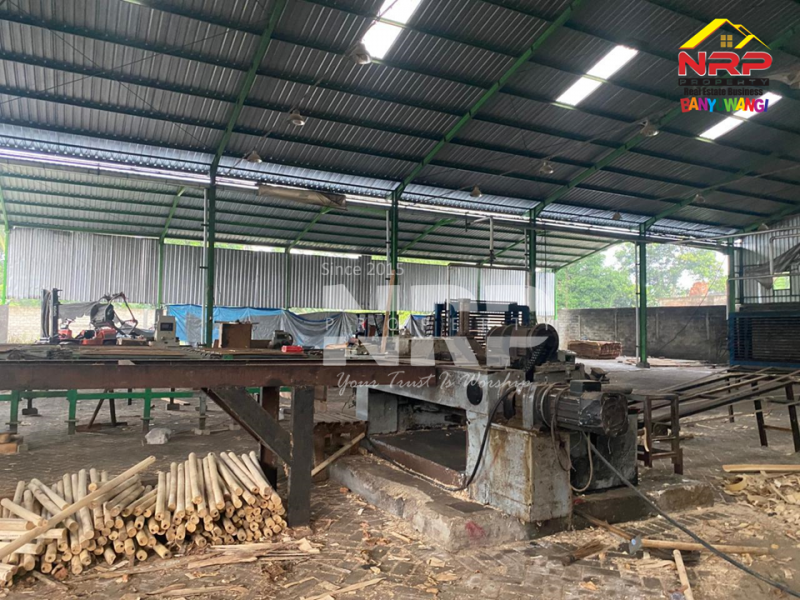 Dijual Gudang Ex Pabkrik Kayu di Kalipuro - Banyuwangi  Dijual Gudang Ex Pabkrik Kayu di Kalipuro - Banyuwangi  Dijual Gudang Ex Pabkrik Kayu di Kalipuro - Banyuwangi&nbsp;
Kawasan industri dan pergudangan, Akses truk container 40 feet bisa masuk.&nbsp;

Luas Tanah : NRP BANYUWANGI