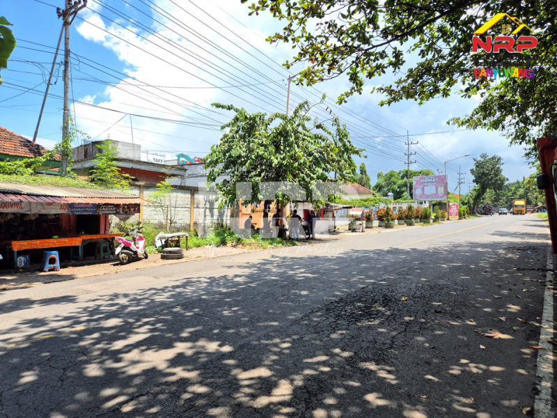 Dijual Gudang Strategis di kawasan Industri Kalipuro - Banyuwangi Dijual Gudang Strategis di kawasan Industri Kalipuro - Banyuwangi Dijual Gudang Strategis di kawasan Industri Kalipuro - Banyuwangi
Lokasi di 0 Jalur Provinsi. Cocok Untuk Gudang, Pabrik, Distributor dan Ruang Usaha NRP BANYUWANGI