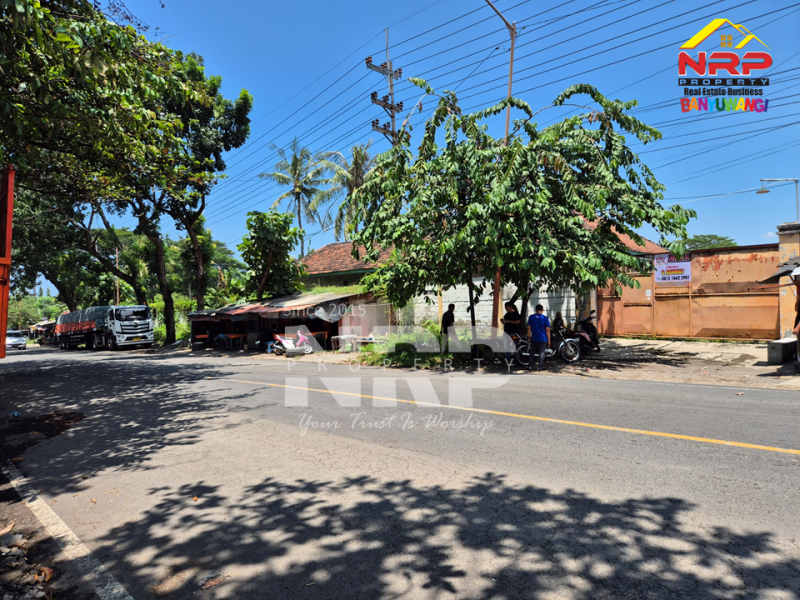 Dijual Gudang Strategis di kawasan Industri Kalipuro - Banyuwangi Dijual Gudang Strategis di kawasan Industri Kalipuro - Banyuwangi Dijual Gudang Strategis di kawasan Industri Kalipuro - Banyuwangi
Lokasi di 0 Jalur Provinsi. Cocok Untuk Gudang, Pabrik, Distributor dan Ruang Usaha NRP BANYUWANGI
