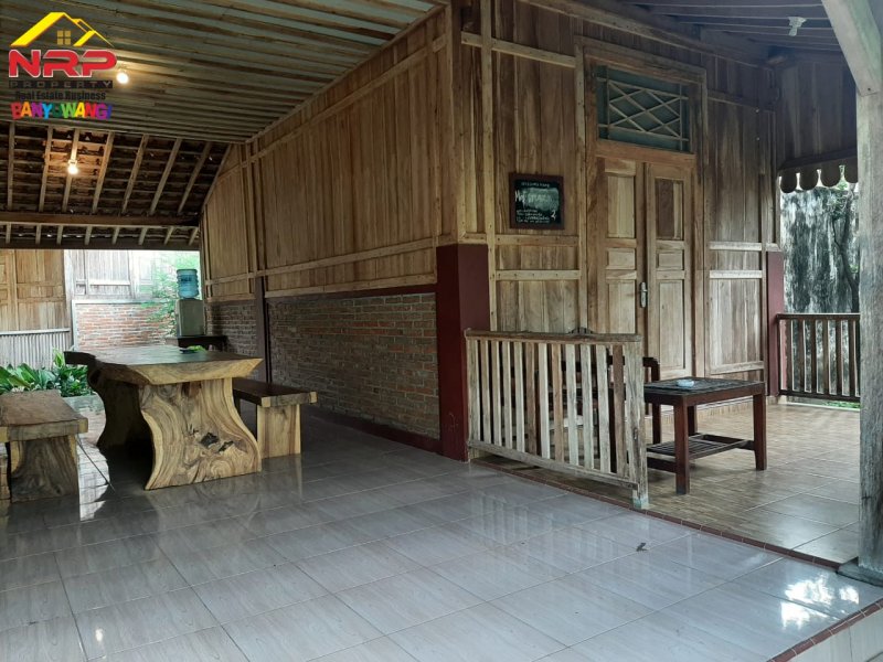Dijual Home Stay 4 Kamar Lengkap dengan Furniture di Jl. Bawean - Banyuwangi Dijual Home Stay 4 Kamar Lengkap dengan Furniture di Jl. Bawean - Banyuwangi Dijual Home Stay 4 Kamar Lengkap dengan Furniture di Jl. Bawean - Banyuwangi
Hitung nilai tanah saja ( Bangunan dan Rumah Adat Osing Bonus )

LT/LB : NRP BANYUWANGI