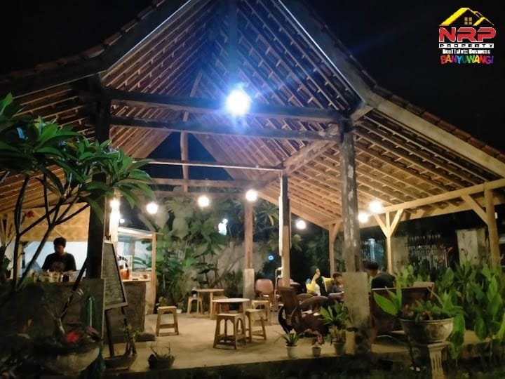 Dijual Home Stay 4 Kamar Lengkap dengan Furniture di Jl. Bawean - Banyuwangi Dijual Home Stay 4 Kamar Lengkap dengan Furniture di Jl. Bawean - Banyuwangi Dijual Home Stay 4 Kamar Lengkap dengan Furniture di Jl. Bawean - Banyuwangi
Hitung nilai tanah saja ( Bangunan dan Rumah Adat Osing Bonus )

LT/LB : NRP BANYUWANGI