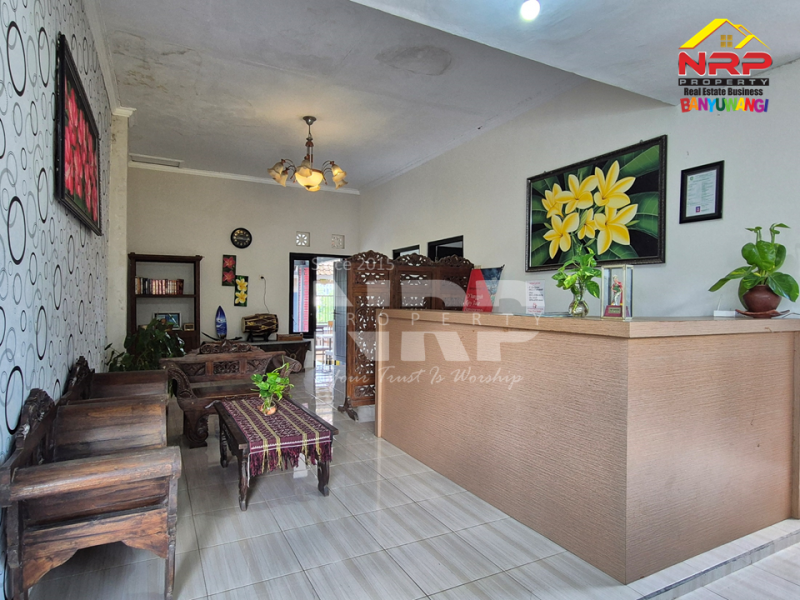 Dijual Homestay 2 Lantai Cantik dengan View Persawahan dan Hotel Kokoon Banyuwangi  Dijual homestay view sawah di Banyuwangi Kota  Dijual Homestay 2 Lantai Cantik dengan View Persawahan dan Hotel Kokoon Banyuwangi&nbsp;
Homestay full furniture yang Lokasinya Strategis, Nyaman, Sejuk dan NRP BANYUWANGI