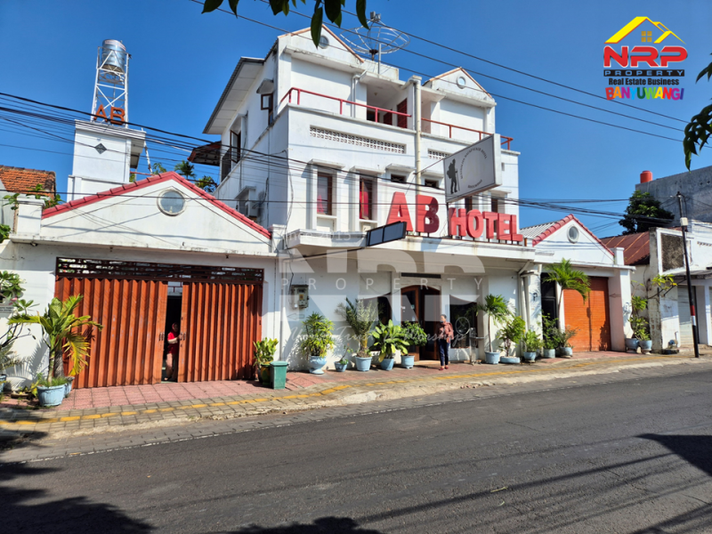 Dijual Hotel Full Furniture di Pusat Kota Banyuwangi Dijual Hotel Full Furniture di Pusat Kota Banyuwangi Dijual Hotel Full Furniture di Pusat Kota Banyuwangi
Hotel 3 Lantai dengan View Selat Bali, Berada di Pusat Kota.&nbsp;
Dekat dengan Pantai Marina Boom NRP BANYUWANGI