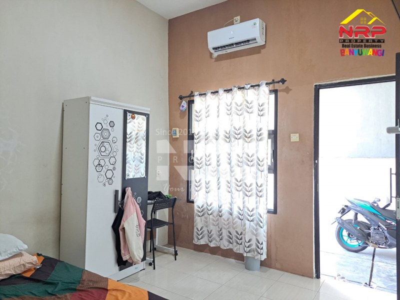Dijual Kos-kosan Prospek di Perum. Mendut Regency - Banyuwangi  Dijual Kos-kosan Prospek di Perum. Mendut Regency - Banyuwangi  Dijual Kos-kosan Prospek di Perum. Mendut Regency - Banyuwangi&nbsp;
Rumah Kos Exclusive terletak di Kawasan Komersil dan Kantor Pemerintahan NRP BANYUWANGI