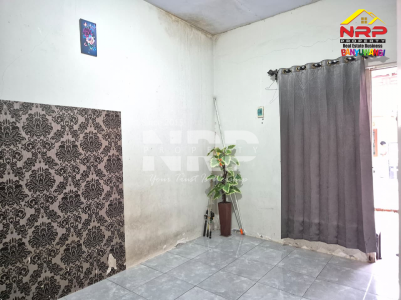 Dijual Oper Kredit Rumah Minimalis di Boyolangu - Banyuwangi Dijual/Oper Kredit Rumah Minimalis di Boyolangu - Banyuwangi Dijual/Oper Kredit Rumah Minimalis di Boyolangu - Banyuwangi
Kawasan perumahan, dekat dengan kawasan pendidikan ternama di banyuwangi&nbsp;

Luas Tanah : 72 NRP BANYUWANGI