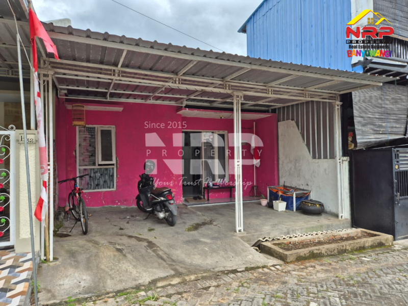 Dijual Oper Kredit Rumah Minimalis di Boyolangu - Banyuwangi Dijual/Oper Kredit Rumah Minimalis di Boyolangu - Banyuwangi Dijual/Oper Kredit Rumah Minimalis di Boyolangu - Banyuwangi
Kawasan perumahan, dekat dengan kawasan pendidikan ternama di banyuwangi&nbsp;

Luas Tanah : 72 NRP BANYUWANGI