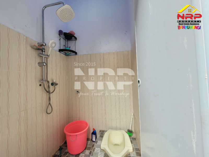 Dijual Operkredit Rumah Minimalis Proses Renov di Giri - Banyuwangi  Dijual Operkredit Rumah Minimalis Proses Renov di Giri - Banyuwangi  Dijual Operkredit Rumah Minimalis Proses Renov di Giri - Banyuwangi&nbsp;
Lokasi Sangat Strategis Terletak di 0 Jalan Utama Raden Wijaya - Banyuwangi
Dengan NRP BANYUWANGI