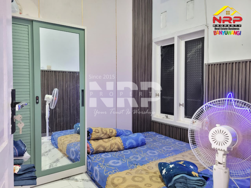 Dijual Operkredit Rumah Minimalis Proses Renov di Giri - Banyuwangi  Dijual Operkredit Rumah Minimalis Proses Renov di Giri - Banyuwangi  Dijual Operkredit Rumah Minimalis Proses Renov di Giri - Banyuwangi&nbsp;
Lokasi Sangat Strategis Terletak di 0 Jalan Utama Raden Wijaya - Banyuwangi
Dengan NRP BANYUWANGI