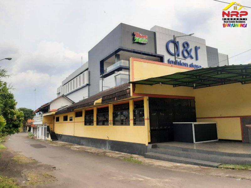 Dijual Restoran Aktif dan Produktif di Jl. Basuki Rahmat Banyuwangi Dijual Restoran Aktif dan Produktif di Jl. Basuki Rahmat Banyuwangi Dijual Restoran Aktif dan Produktif di Jl. Basuki Rahmat Banyuwangi
Terletak di Pusat Kota dan Kawasan Bisnis Aktif di Kota Banyuwangi

Fasilitas : Hall NRP BANYUWANGI