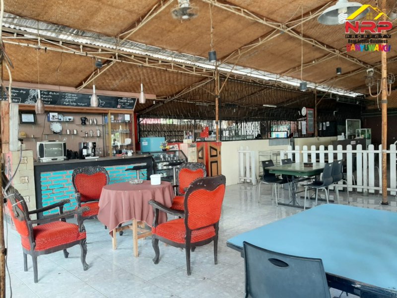 Dijual Restoran Aktif dan Produktif di Jl. Basuki Rahmat Banyuwangi Dijual Restoran Aktif dan Produktif di Jl. Basuki Rahmat Banyuwangi Dijual Restoran Aktif dan Produktif di Jl. Basuki Rahmat Banyuwangi
Terletak di Pusat Kota dan Kawasan Bisnis Aktif di Kota Banyuwangi

Fasilitas : Hall NRP BANYUWANGI