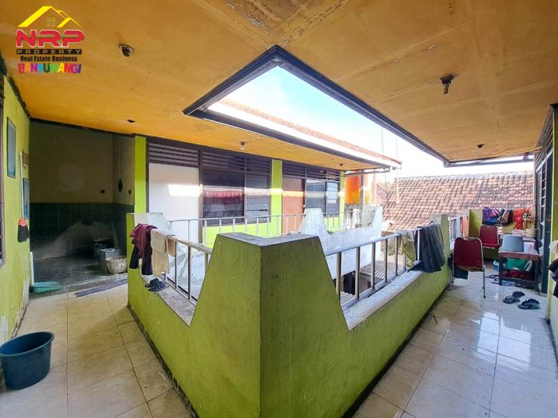 Dijual Ruang Usaha 2 Lantai di tepi   Jl. Ahmad Yani - Banyuwangi  Dijual Ruang Usaha 2 Lantai di  Jl. Ahmad Yani - Banyuwangi  Dijual Ruang Usaha 2 Lantai di&nbsp; Jl. Ahmad Yani - Banyuwangi&nbsp;
Lokasi sangat Strategis berada di Centra Bisnis, Perkantoran dan Perbankan NRP BANYUWANGI