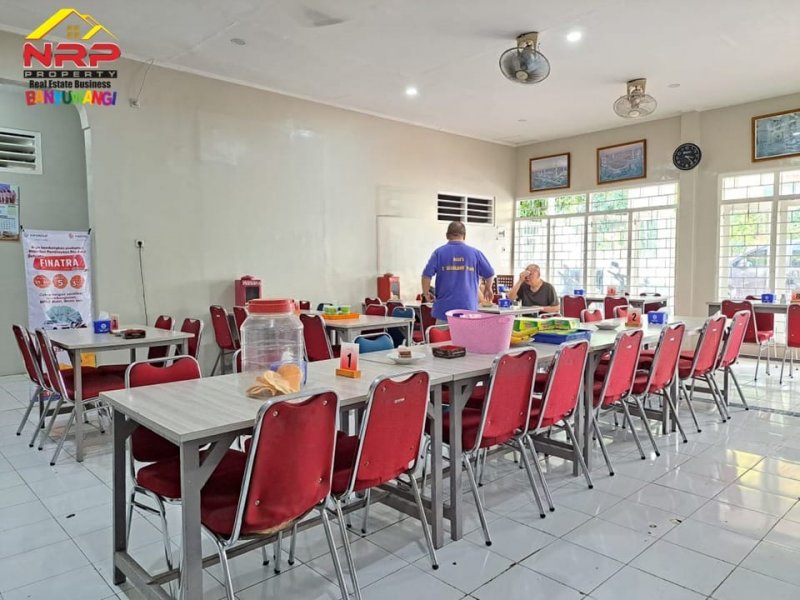 Dijual Ruang Usaha 2 Lantai di tepi   Jl. Ahmad Yani - Banyuwangi  Dijual Ruang Usaha 2 Lantai di  Jl. Ahmad Yani - Banyuwangi  Dijual Ruang Usaha 2 Lantai di&nbsp; Jl. Ahmad Yani - Banyuwangi&nbsp;
Lokasi sangat Strategis berada di Centra Bisnis, Perkantoran dan Perbankan NRP BANYUWANGI