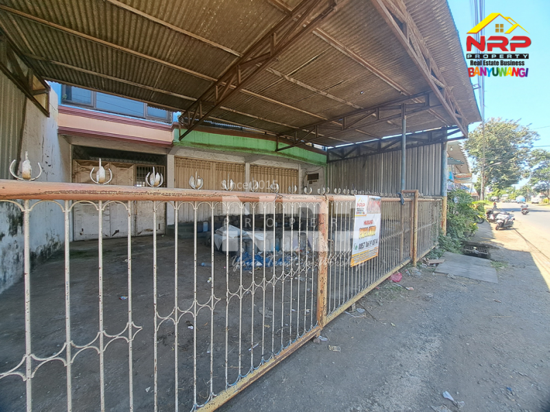 Dijual Ruko 2 Lantai dan Gudang Strategis di Wongsorejo - Banyuwangi  Dijual Ruko 2 Lantai dan Gudang Strategis di Wongsorejo - Banyuwangi  Dijual Ruko 2 Lantai dan Gudang Strategis di Wongsorejo - Banyuwangi&nbsp;
Lokasi yang strategis di tepi Jl. Provinsi. Cocok untuk kantor, showroom, toko atau NRP BANYUWANGI