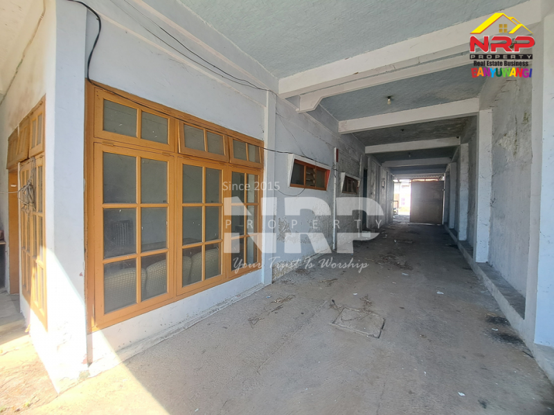 Dijual Ruko 2 Lantai dan Gudang Strategis di Wongsorejo - Banyuwangi  Dijual Ruko 2 Lantai dan Gudang Strategis di Wongsorejo - Banyuwangi  Dijual Ruko 2 Lantai dan Gudang Strategis di Wongsorejo - Banyuwangi&nbsp;
Lokasi yang strategis di tepi Jl. Provinsi. Cocok untuk kantor, showroom, toko atau NRP BANYUWANGI