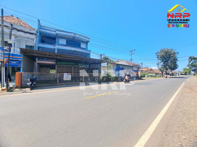 Dijual Ruko 2 Lantai dan Gudang Strategis di Wongsorejo - Banyuwangi  Dijual Ruko 2 Lantai dan Gudang Strategis di Wongsorejo - Banyuwangi  Dijual Ruko 2 Lantai dan Gudang Strategis di Wongsorejo - Banyuwangi&nbsp;
Lokasi yang strategis di tepi Jl. Provinsi. Cocok untuk kantor, showroom, toko atau NRP BANYUWANGI