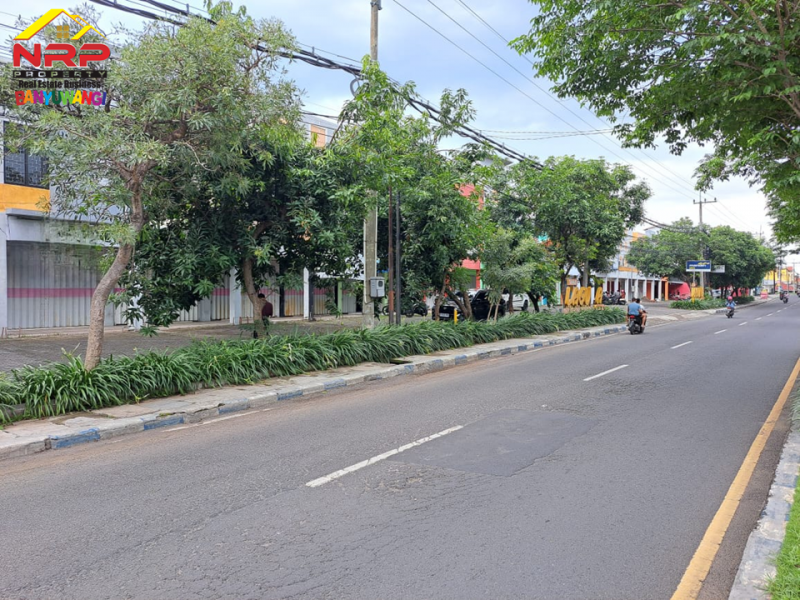 Dijual Ruko 2 Lantai di  Depan Hotel ILIRA Banyuwangi Dijual Ruko 2 Lantai di  Depan Hotel ILIRA Banyuwangi Dijual Ruko 2 Lantai di&nbsp; Depan Hotel ILIRA Banyuwangi
Lokasi di 0 Jalan Yos Sudarso, Sangat Cocok untuk Ruang usaha

LT/LB : 80/160 M2 NRP BANYUWANGI