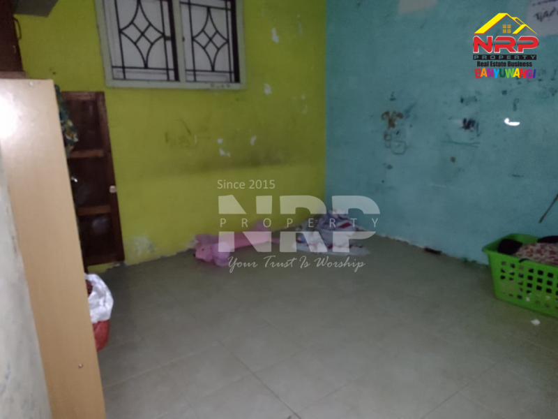 Dijual Ruko 2 Lantai Prospek di tepi Jl. Kolonel Sugiono - Banyuwangi  Dijual Ruko 2 Lantai Prospek di tepi Jl. Kolonel Sugiono - Banyuwangi  Dijual Ruko 2 Lantai Prospek di tepi Jl. Kolonel Sugiono - Banyuwangi&nbsp;
Terletak di Area Bisnis Aktif dan sangat Cocok Untuk Toko, Kantor, Resto NRP BANYUWANGI