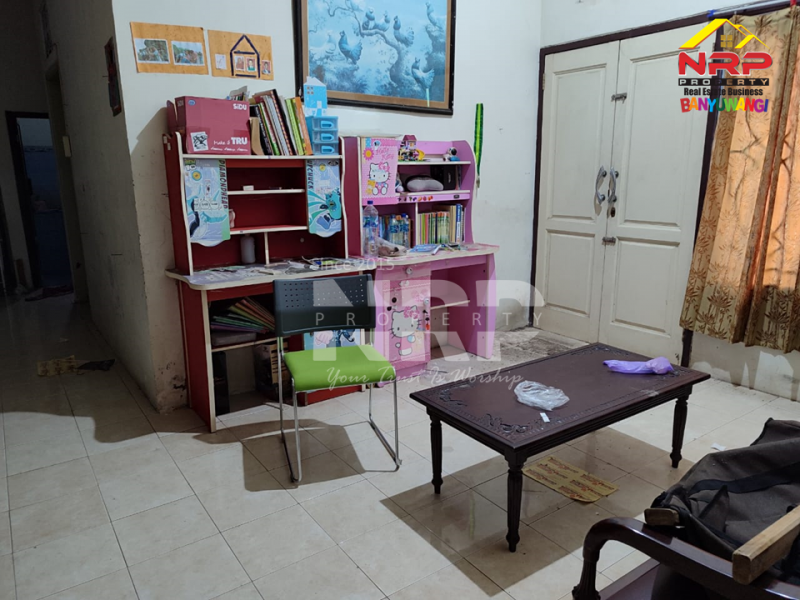 Dijual Ruko 2 Lantai Prospek di tepi Jl. Kolonel Sugiono - Banyuwangi  Dijual Ruko 2 Lantai Prospek di tepi Jl. Kolonel Sugiono - Banyuwangi  Dijual Ruko 2 Lantai Prospek di tepi Jl. Kolonel Sugiono - Banyuwangi&nbsp;
Terletak di Area Bisnis Aktif dan sangat Cocok Untuk Toko, Kantor, Resto NRP BANYUWANGI