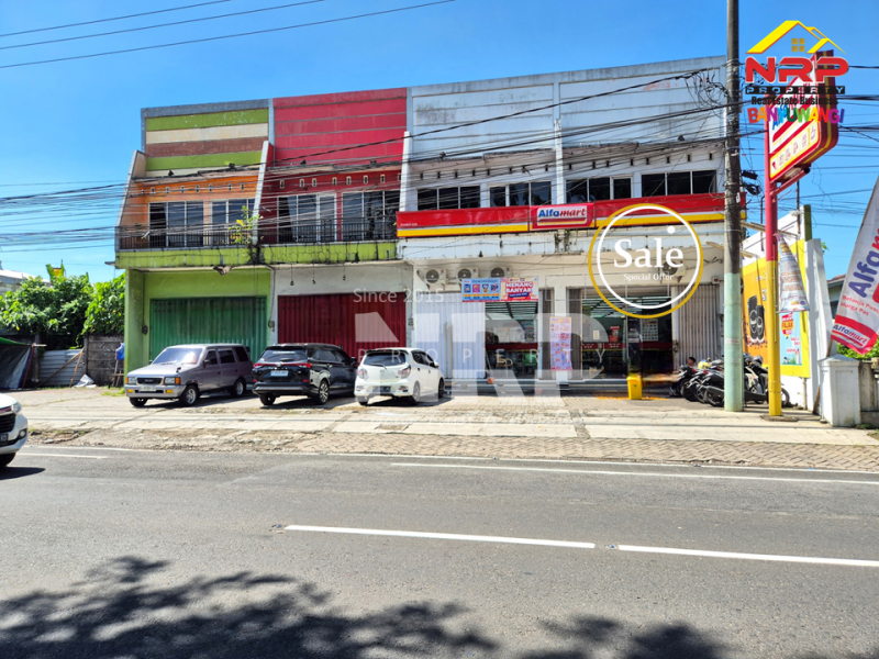 Dijual Ruko 2 Lantai Sangat strategis di tepi Jl. PB Sudirman - Jember Dijual Ruko 2 Lantai Sangat strategis di tepi Jl. PB Sudirman - Jember Dijual Ruko 2 Lantai Sangat strategis di tepi Jl. PB Sudirman - Jember&nbsp;
Dekat stasiun, Dekat dengan Kampus UNEJ, Kawasan ramai cocok untuk jenis NRP BANYUWANGI
