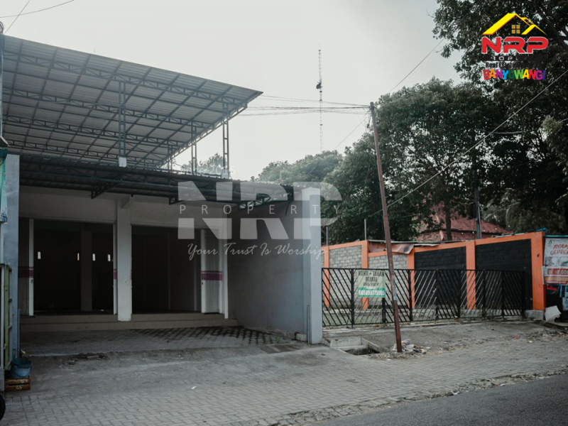 Dijual Ruko Baru dengan Halaman yang Luas di tepi Jl. Kalipuro - Banyuwangi  Dijual Ruko Baru dengan Halaman yang Luas di tepi Jl. Kalipuro - Banyuwangi  Dijual Ruko Baru dengan Halaman yang Luas di tepi Jl. Kalipuro - Banyuwangi&nbsp;
Lokasi strategis berada dikawasan yang ramai dan padat penduduk.
Dekat NRP BANYUWANGI
