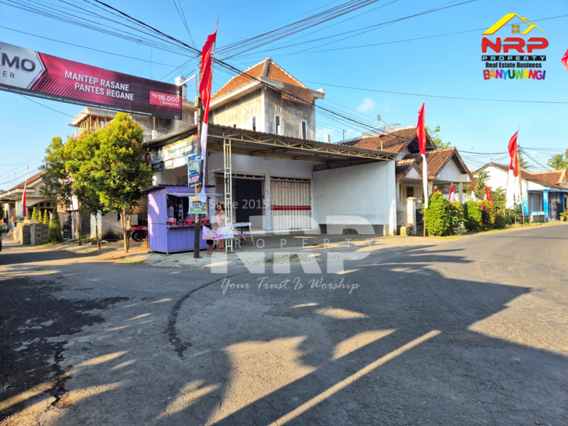 Dijual Ruko dan Rumah 2 Lantai di Desa Gitik, Rogojampi - Banyuwangi  Dijual Ruko dan Rumah 2 Lantai di Desa Gitik, Rogojampi - Banyuwangi  Dijual Ruko dan Rumah 2 Lantai di Desa Gitik, Rogojampi - Banyuwangi&nbsp;
Punya bisnis usaha di desa, kenapa tidak!! ruko ini bisa jadi pilihan terbaik
Ruko NRP BANYUWANGI