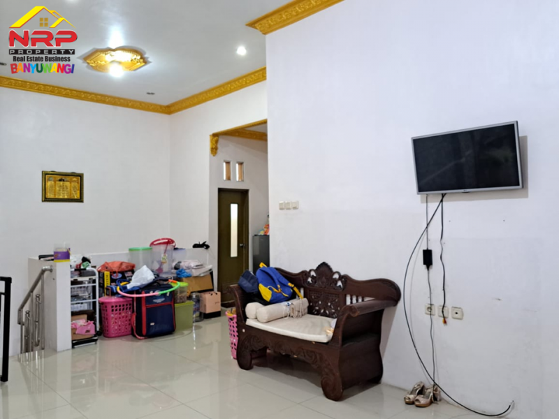 Dijual Ruko dan Rumah  Murah Strategis 2 Lantai di Tepi Jl. Kolonel  Sugiono - Banyuwangi Dijual Ruko dan Rumah  Strategis 2 Lantai di Tepi Jl. Kolonel  Sugiono - Banyuwangi Dijual Ruko dan Rumah&nbsp; Strategis 2 Lantai di Tepi Jl. Kolonel&nbsp; Sugiono - Banyuwangi
Terletak di Area Bisnis Aktif dan sangat Cocok Untuk Ruang Usaha NRP BANYUWANGI