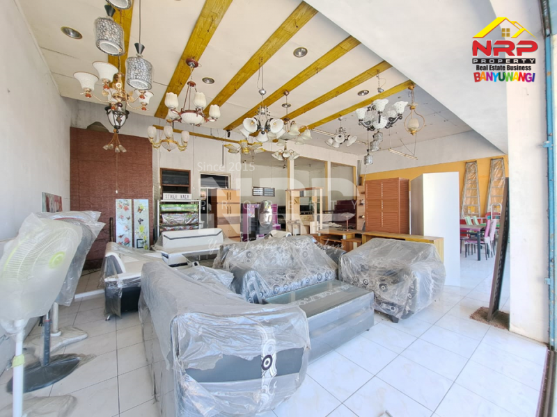 Dijual Ruko dan Rumah tepi di Jl. S. Parman - Banyuwangi Dijual Ruko dan Rumah tepi di Jl. S. Parman - Banyuwangi Dijual Ruko dan Rumah tepi di Jl. S. Parman - Banyuwangi
Ruko terletak di Pusat Bisnis Kota Banyuwangi.&nbsp;
Cocok Untuk Showroom, Bengkel, Toko, dan Unit NRP BANYUWANGI