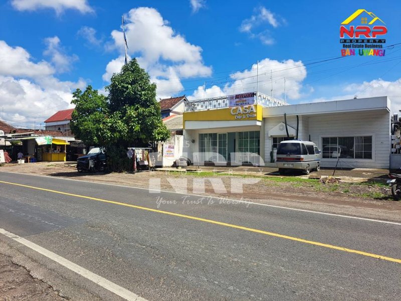 Dijual Ruko Excafe di tepi Jalan Rogojampi - Banyuwangi  Dijual Ruko Excafe di tepi Jalan Rogojampi - Banyuwangi  Dijual Ruko Excafe di tepi Jalan Rogojampi - Banyuwangi&nbsp;
Cocok untuk studio foto, butik, cafe, dll&nbsp;

Luas Tanah : 355 M2 SHM
Luas Bangunan : 200 NRP BANYUWANGI
