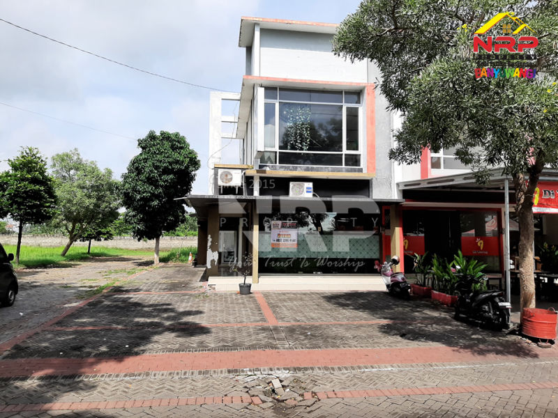 Dijual Ruko Exclusive 2 Lantai Hook di Ijen Cluster Mendut - Banyuwangi  Dijual Ruko Exclusive 2 Lantai Hook di Ijen Cluster Mendut - Banyuwangi  Dijual Ruko Exclusive 2 Lantai Hook di Ijen Cluster Mendut - Banyuwangi&nbsp;
terletak di Kawasan Perumahan Elit di Pusat Kota.
Lingkungan nyaman, aman, NRP BANYUWANGI