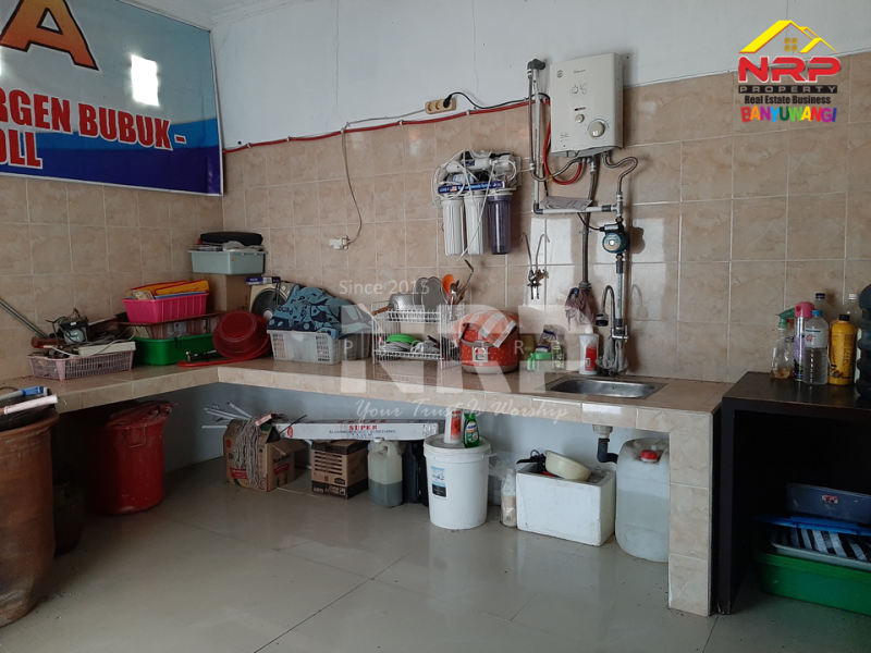 Dijual Ruko Exclusive 2 Lantai Hook di Ijen Cluster Mendut - Banyuwangi  Dijual Ruko Exclusive 2 Lantai Hook di Ijen Cluster Mendut - Banyuwangi  Dijual Ruko Exclusive 2 Lantai Hook di Ijen Cluster Mendut - Banyuwangi&nbsp;
terletak di Kawasan Perumahan Elit di Pusat Kota.
Lingkungan nyaman, aman, NRP BANYUWANGI