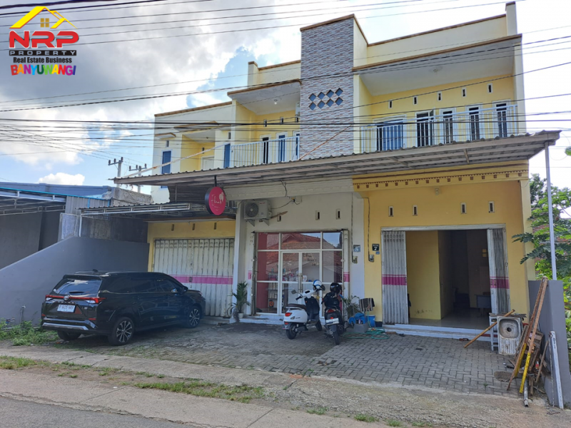 Dijual Ruko Murah 2 Lantai dekat SATPAS POLRESTA Banyuwangi Dijual Ruko Murah 2 Lantai dekat SATPAS POLRESTA Banyuwangi Dijual Ruko Murah 2 Lantai dekat SATPAS POLRESTA Banyuwangi
Lingkungan Padat Penduduk sangat cocok untuk ruang usaha maupun Kantor
Akses jalan utama Jl. NRP BANYUWANGI
