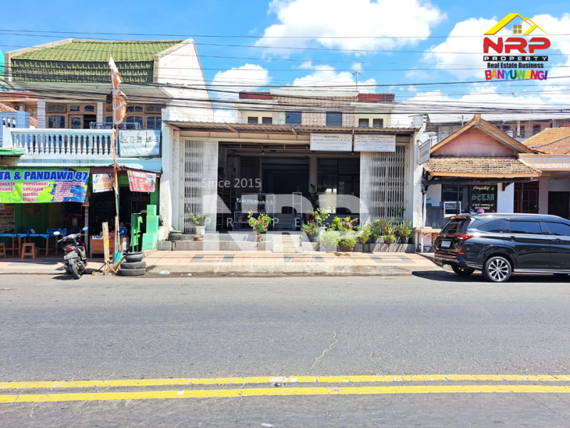 Dijual Ruko Prospek 2 Lantai  di Depan Pelabuhan Penyebrangan Ketapang - Banyuwangi Dijual Ruko Prospek 2 Lantai  di Depan Pelabuhan Penyebrangan Ketapang - Banyuwangi Dijual Ruko Prospek 2 Lantai&nbsp; di Depan Pelabuhan Penyebrangan Ketapang - Banyuwangi
Lokasi Strategis 0 Jl. Provinsi Gatot Subroto. Kawasan Bisnis dan NRP BANYUWANGI