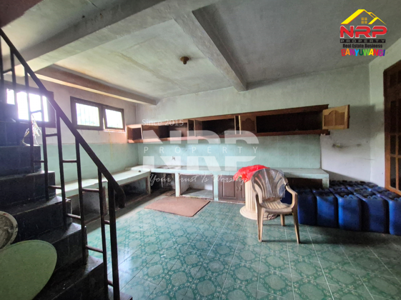 DIJUAL RUKO PROSPEK DI ROGOJAMPI. Lokasi yang tepat selalu jadi kunci usaha yang bertahan lama. DIJUAL RUKO PROSPEK DI ROGOJAMPI. Lokasi yang tepat selalu jadi kunci usaha yang bertahan lama. DIJUAL RUKO PROSPEK DI ROGOJAMPI. Lokasi yang tepat selalu jadi kunci usaha yang bertahan lama.
Ruko ini berada di kawasan Rogojampi, area dengan aktivitas NRP BANYUWANGI